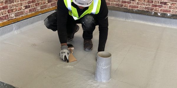 Installation of the Bauder LiquiTOP System