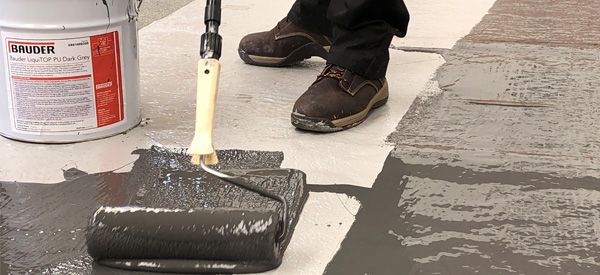 Installation of the Bauder LiquiTOP System